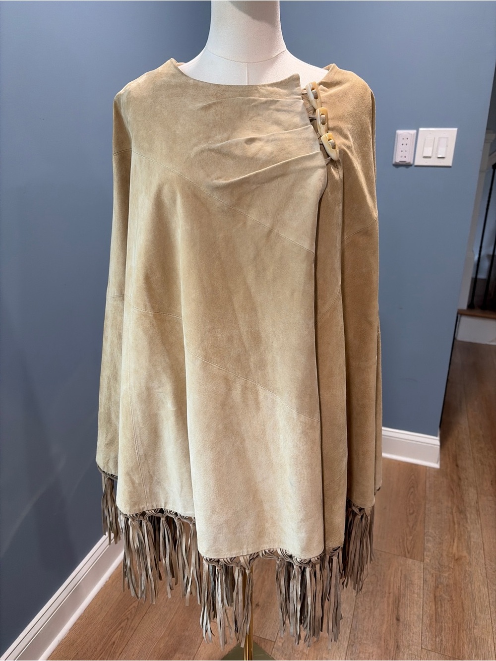 Terry Lewis Vintage Genuine Suede Leather Fringe Poncho Cape